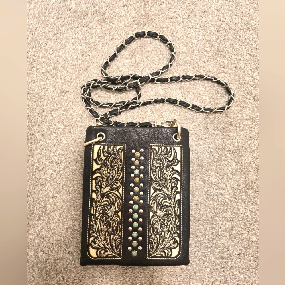 P&G Western Embroidery Studded Crossbody Cowgirl Barn Rodeo Festival